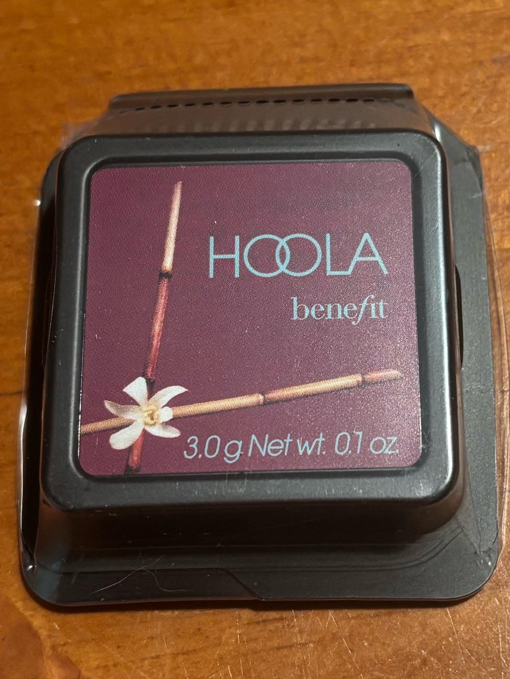 Benefit HOOLA Bronzer - Picture 6 of 16